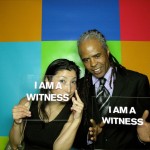 Hassan Hakmoun and Chikako Lwahori in the WITNESS photo booth